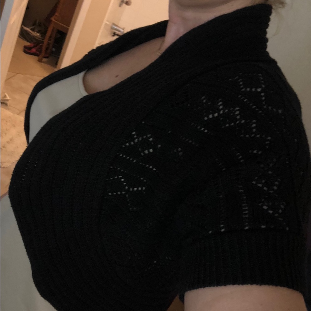 Crop shawl - Picture 5 of 6